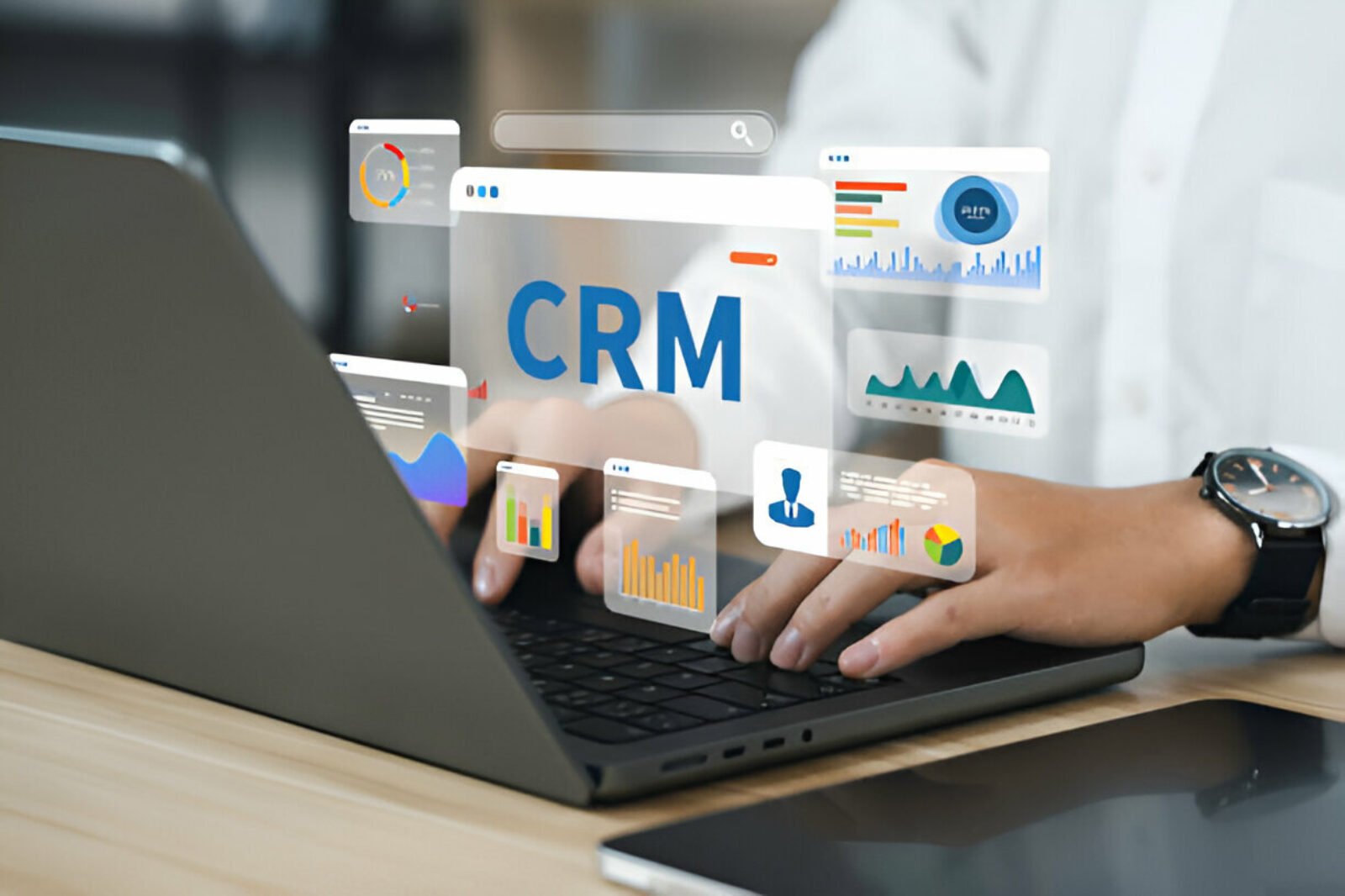 CLON CRM: ¿Qué es y por qué debería importarle a tu negocio?